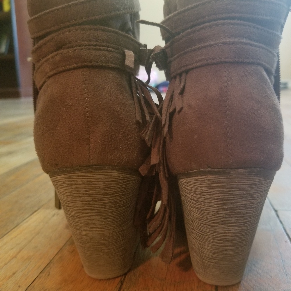 Booties - Picture 4 of 4